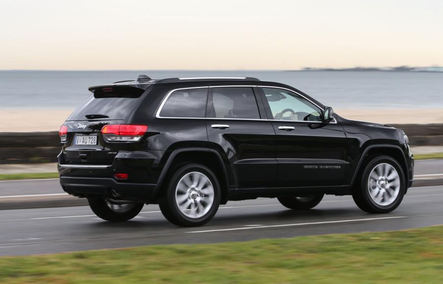  Jeep Grand Cherokee Limited (WK2) 2017 года  (AU) (фото 2 из 19)